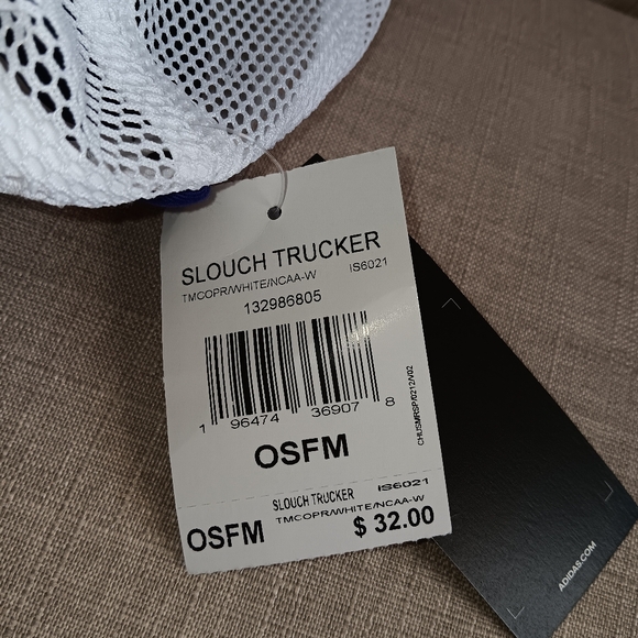 NWT Adidas Men's NCAA Washington Huskies Mascot Block Letter Slouch Trucker Hat - Picture 6 of 6